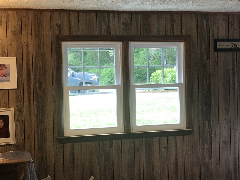 Vinyl interior double hung window